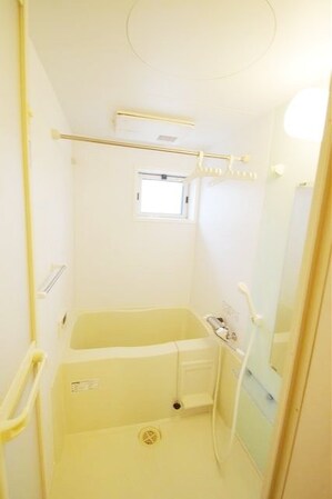 ジュヴァンセルの物件内観写真